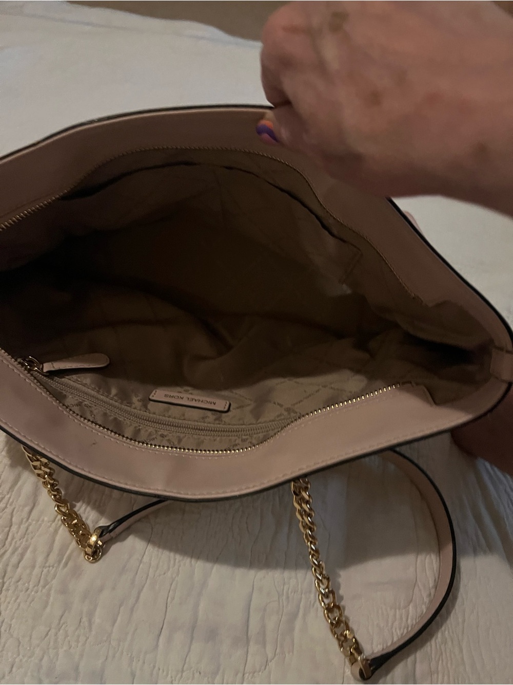 Michael Kors Pale Pink Pebbled Leather Tote with Gold Chain Detail - Picture 5 of 7